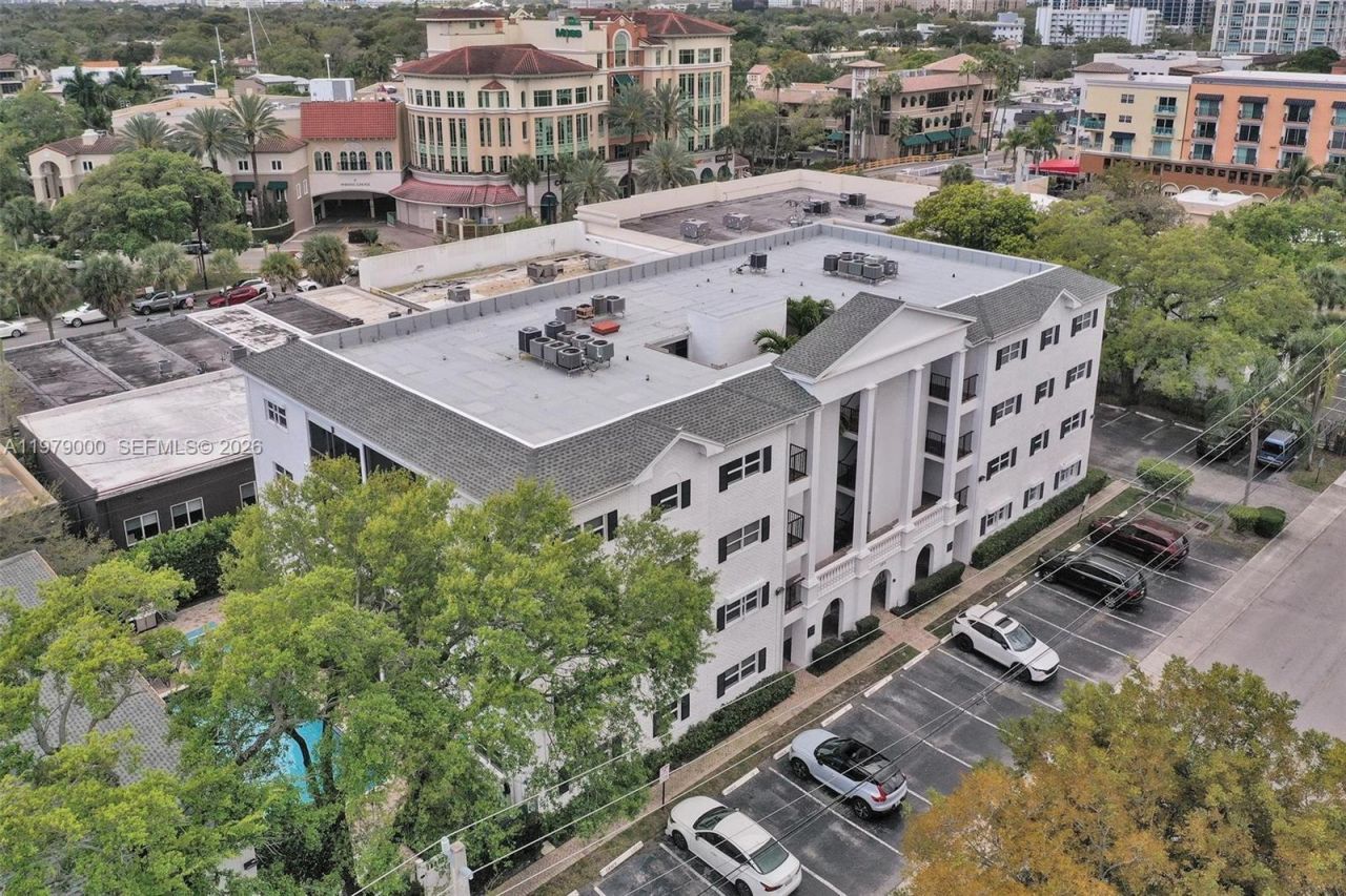 1212 SE 2nd Ct, Unit 301, Fort Lauderdale, FL 33301 Photo