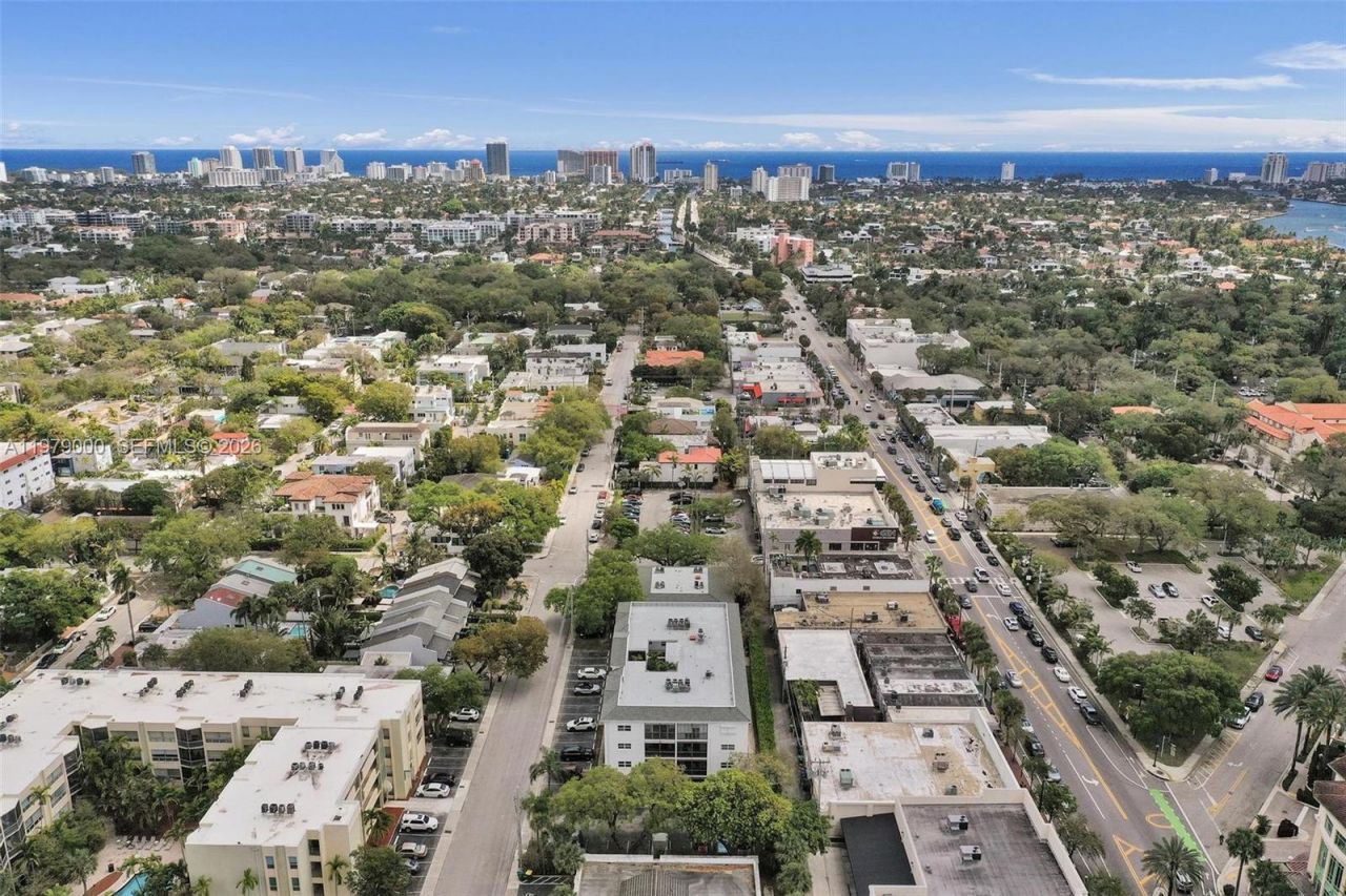1212 SE 2nd Ct, Unit 301, Fort Lauderdale, FL 33301 Photo