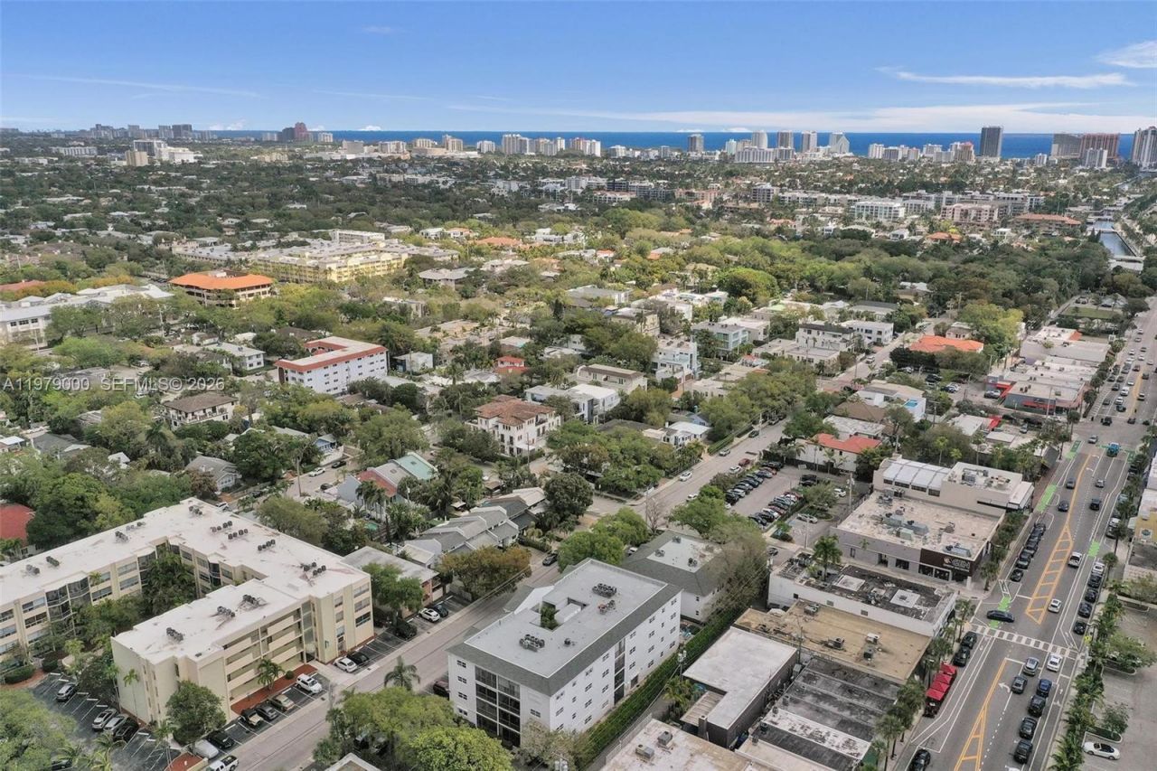 1212 SE 2nd Ct, Unit 301, Fort Lauderdale, FL 33301 Photo