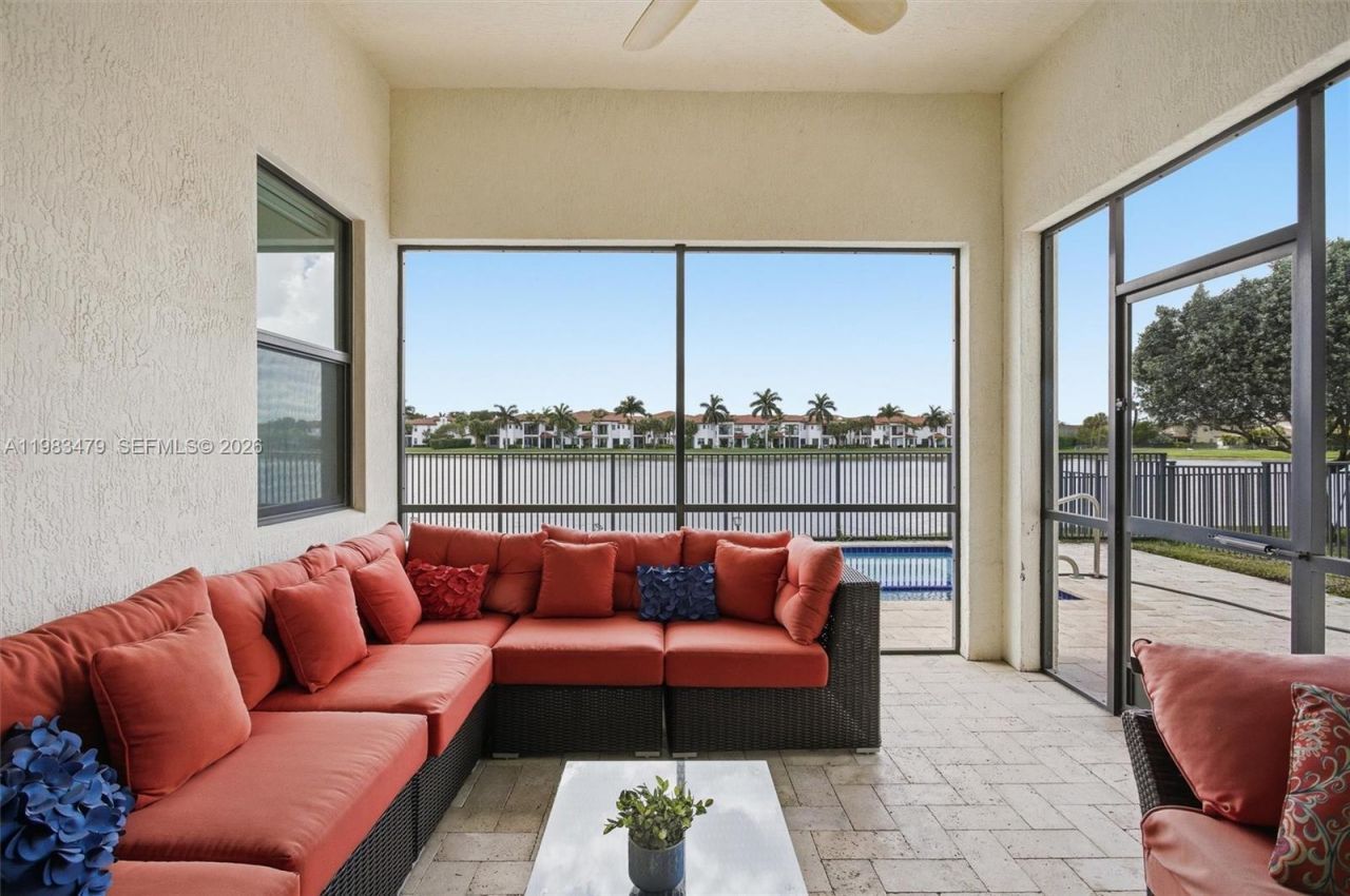 1296 SW 113th Way, Pembroke Pines, FL 33025 Photo