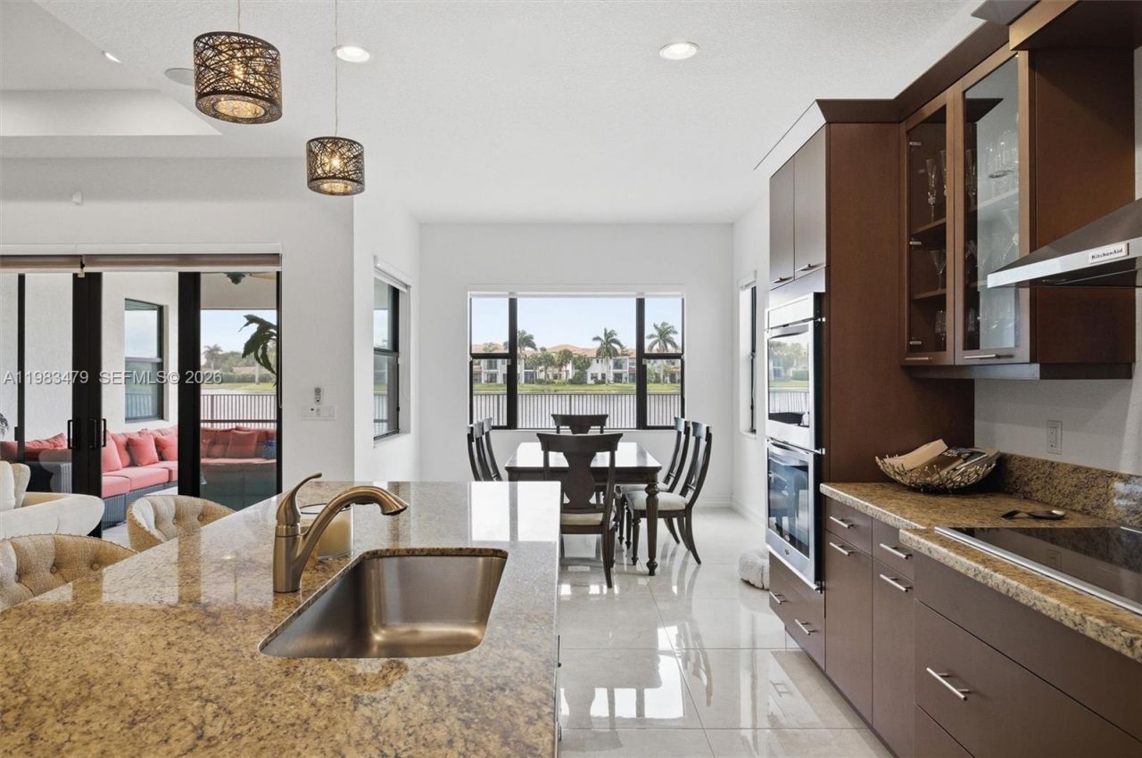 1296 SW 113th Way, Pembroke Pines, FL 33025 Photo