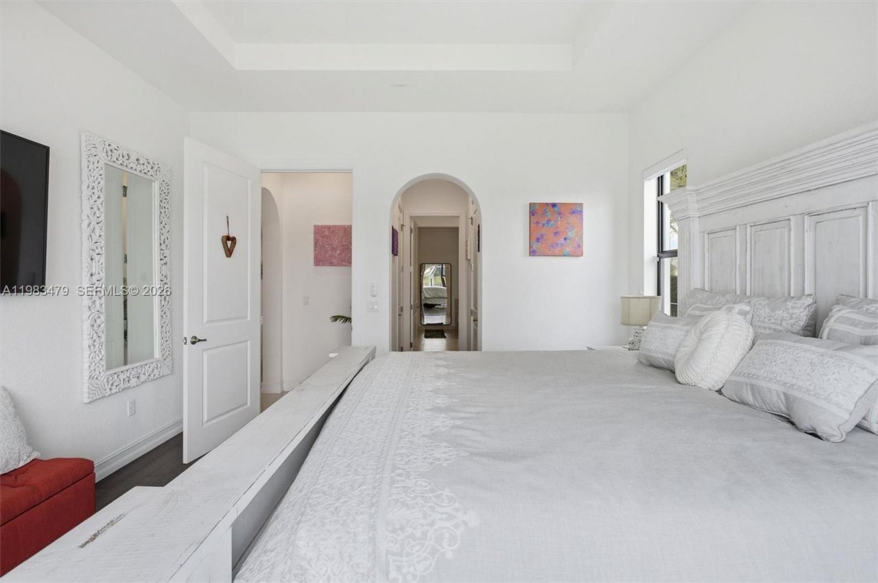 1296 SW 113th Way, Pembroke Pines, FL 33025 Photo