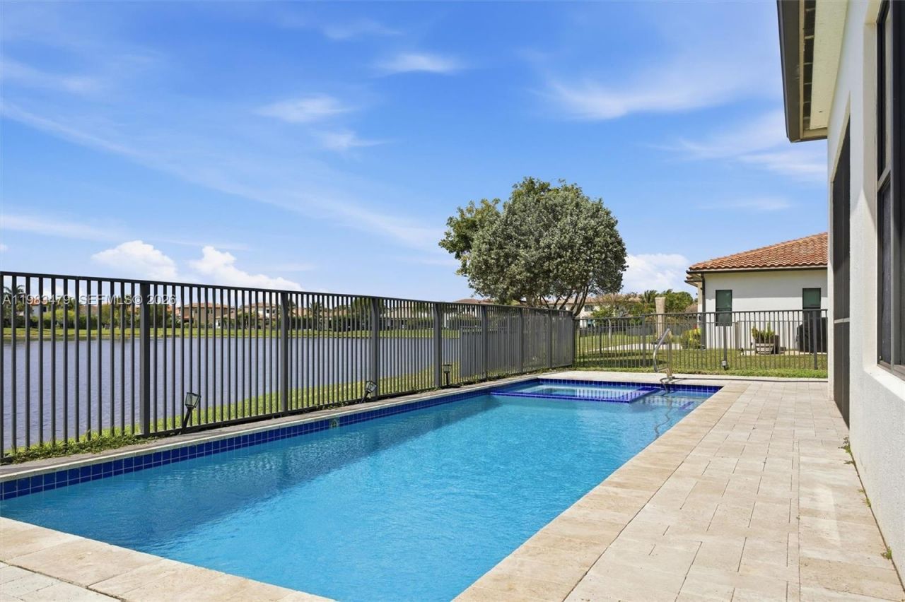 1296 SW 113th Way, Pembroke Pines, FL 33025 Photo