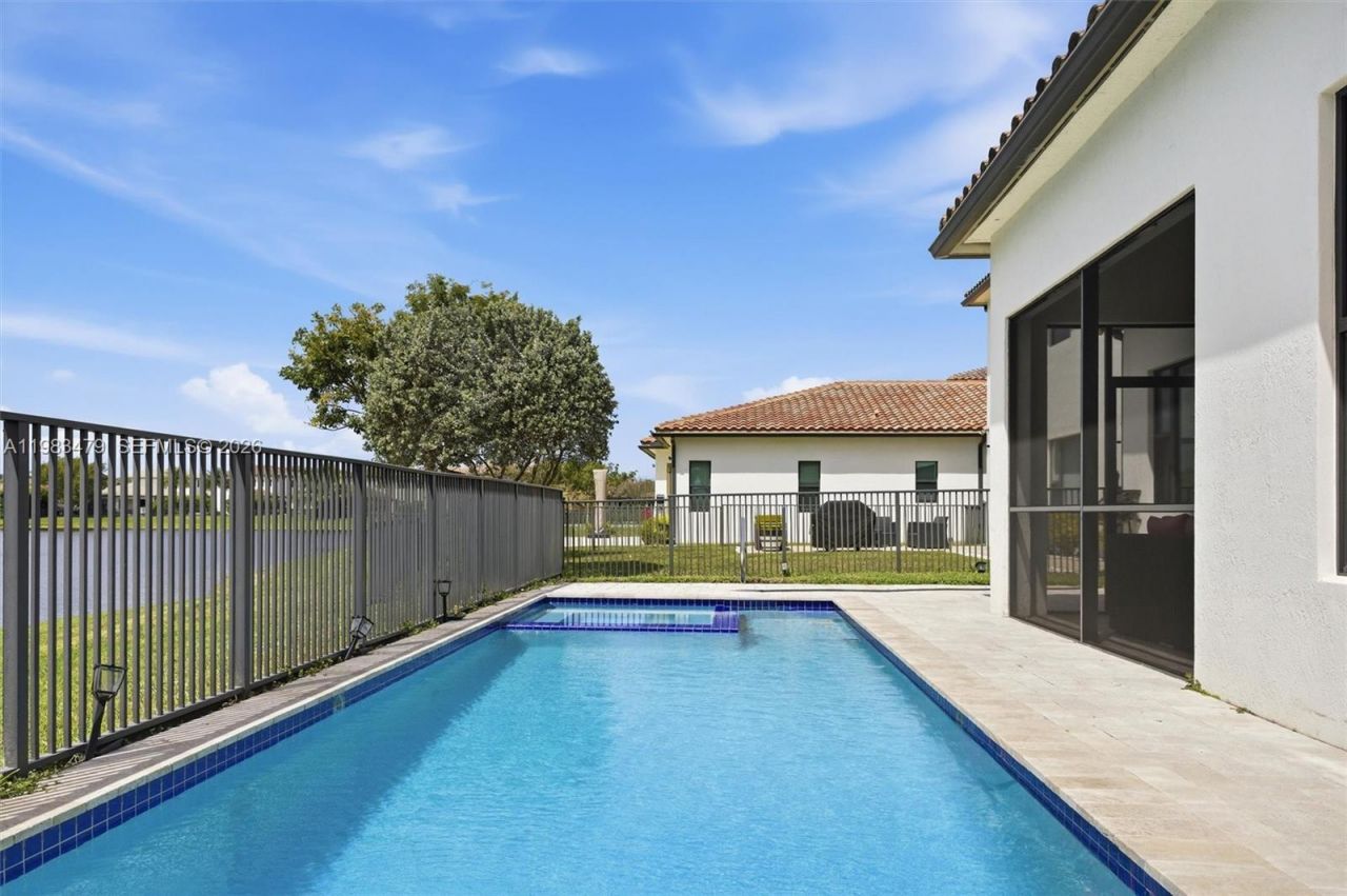 1296 SW 113th Way, Pembroke Pines, FL 33025 Photo