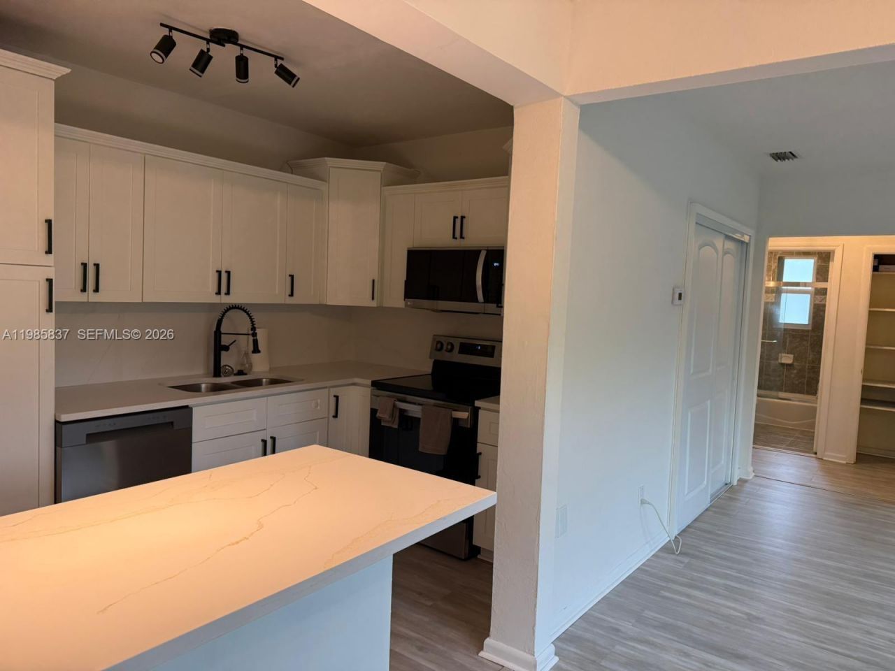 1247 Marseille Dr, Unit 116, Miami Beach, FL 33141 Photo