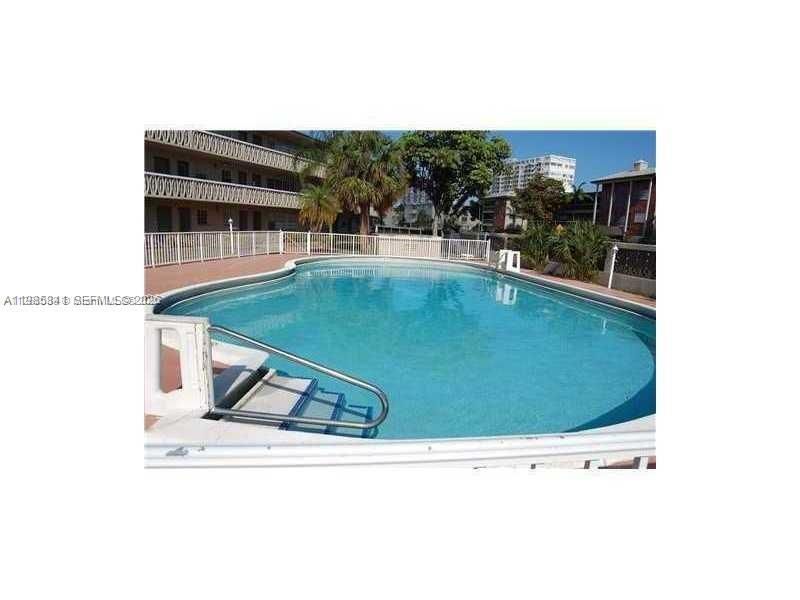 11840 NE 19th Dr , Unit 27, North Miami, FL 33181 Photo