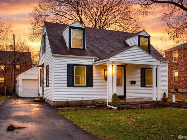 2004 Shroyer Road, Oakwood, OH 45419