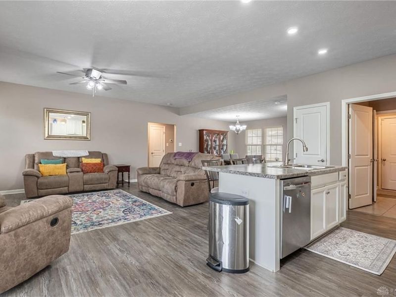 9379 Lakeside Street, Tipp City, OH 45371 Photo 11