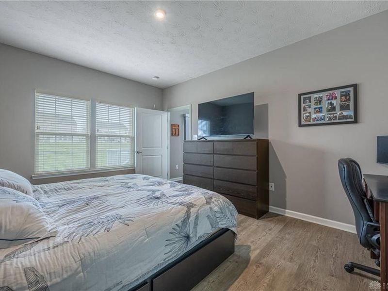 9379 Lakeside Street, Tipp City, OH 45371 Photo 18