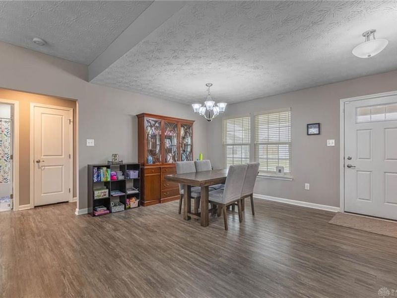 9379 Lakeside Street, Tipp City, OH 45371 Photo 5