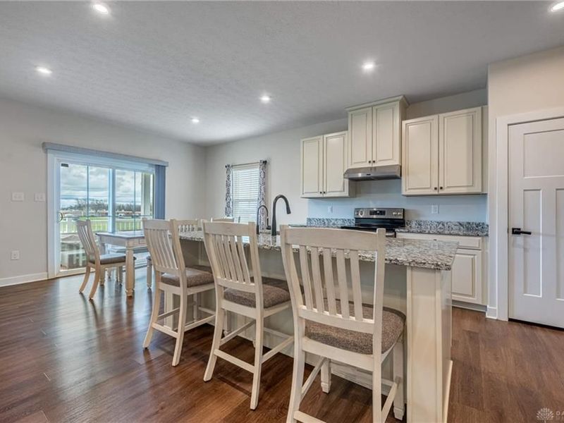 2758 Riverstone Drive, Xenia, OH 45385 Photo 6