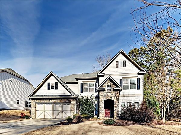 1091 Forest Creek Drive , Canton, GA 30115
