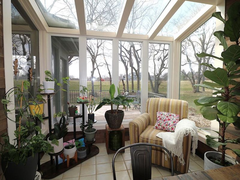 2205 Quail Hollow Circle, Sandusky, OH 44870 Photo 3