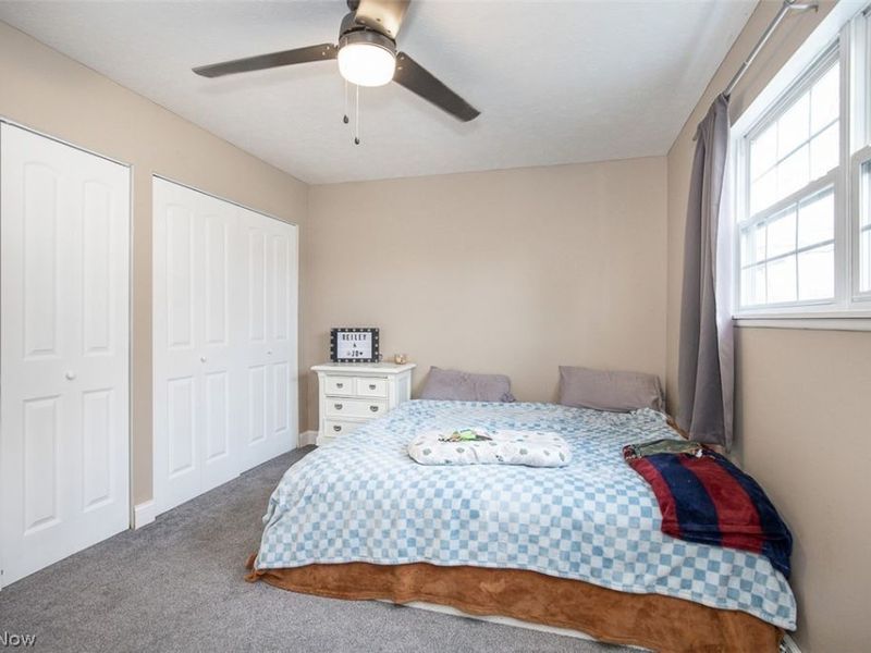 926 Sherwood Drive , Elyria, OH 44035 Photo 21