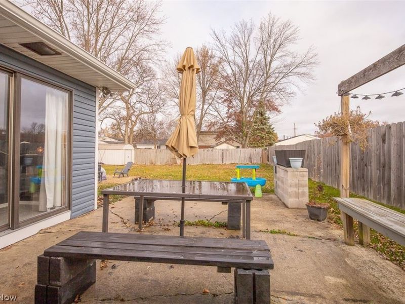 926 Sherwood Drive , Elyria, OH 44035 Photo 28