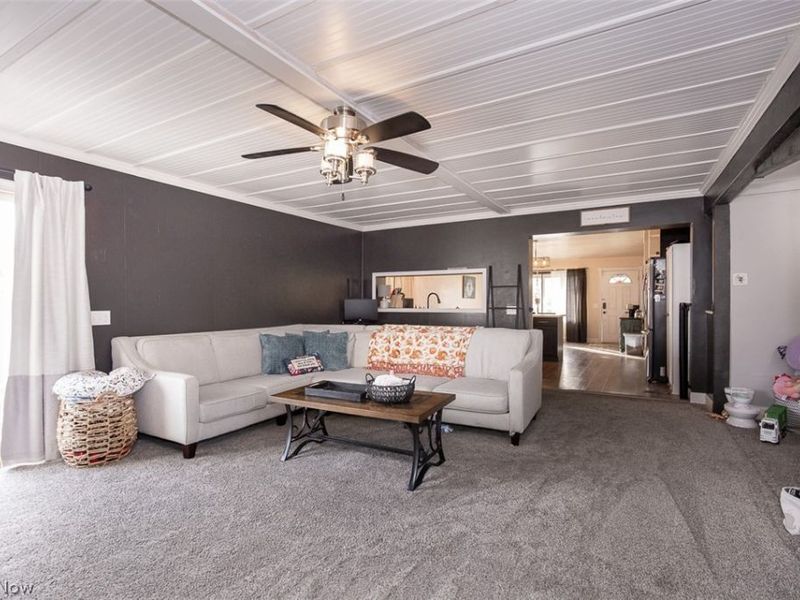 926 Sherwood Drive , Elyria, OH 44035 Photo 9