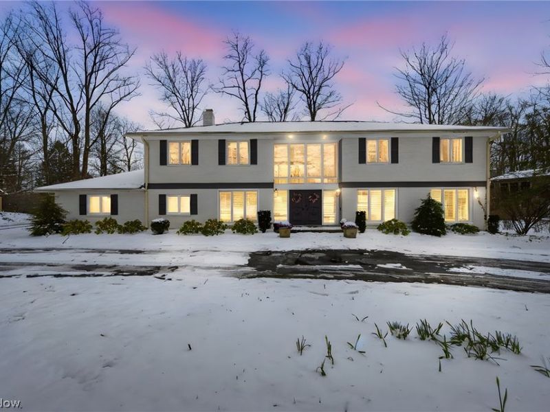 28900 Gates Mills Boulevard, Pepper Pike, OH 44124 Photo 1