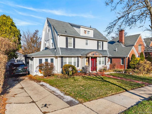 35-20 165th Street, Flushing, NY 11358