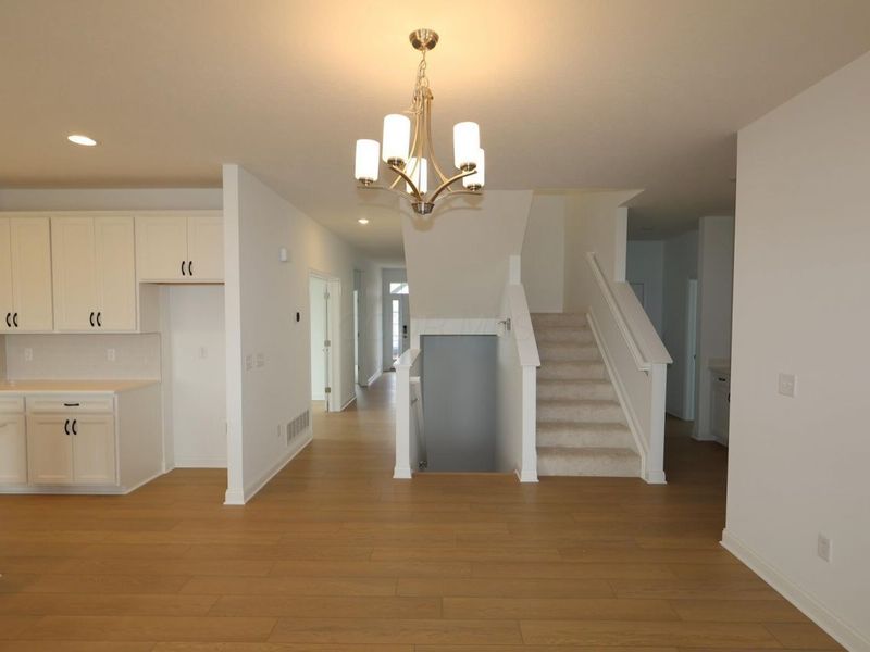 3122 Brian Way , Delaware, OH 43015 Photo 2