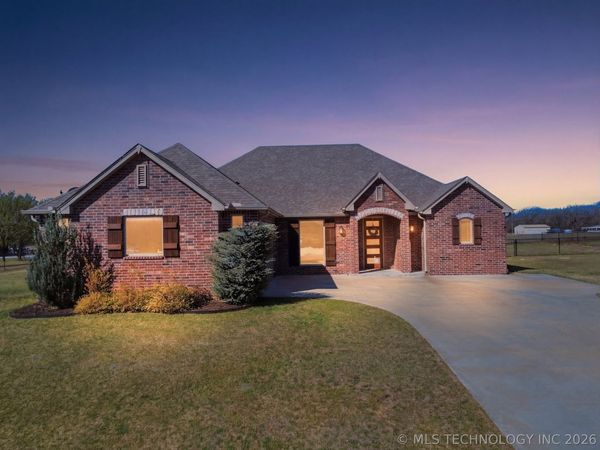 16144 S 251st East Avenue , Coweta, OK 74429