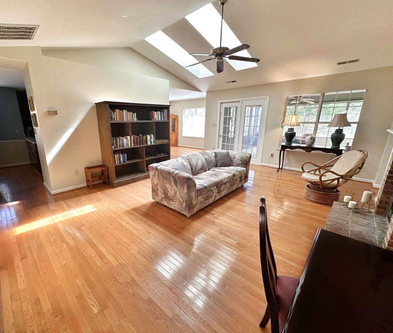 3174 River Bluff Ln. Photo 23