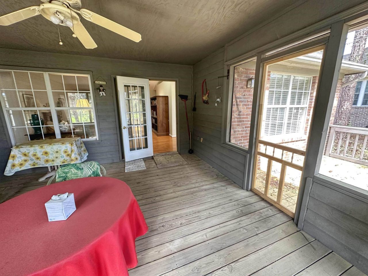 3174 River Bluff Ln. Photo 32