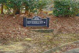 3174 River Bluff Ln. photo 4