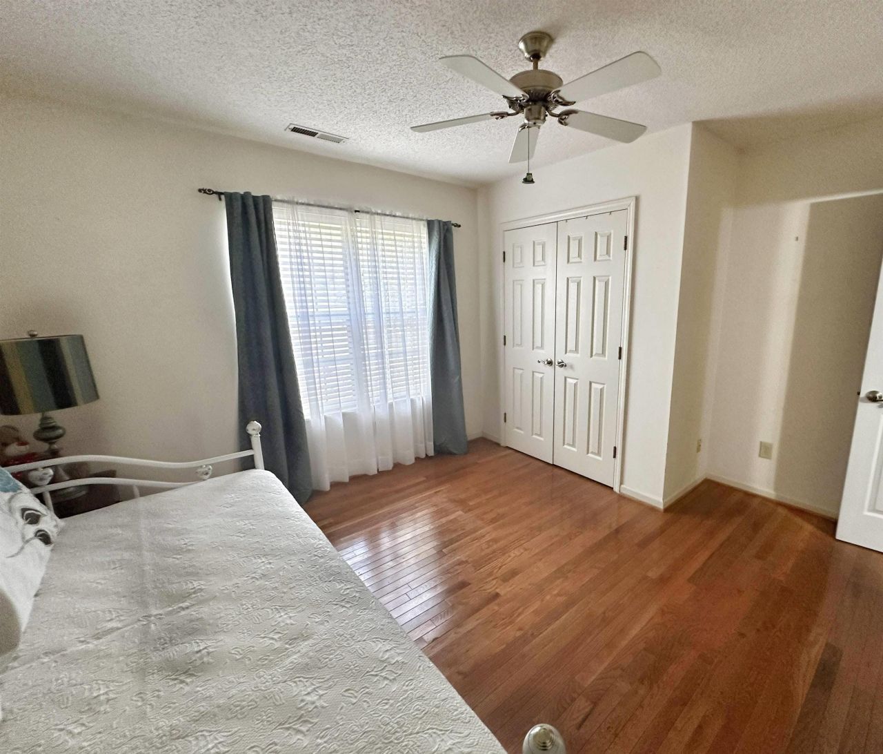 3174 River Bluff Ln. Photo 8