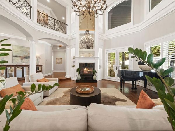 937 Travelers Ct , Nashville, TN 37220