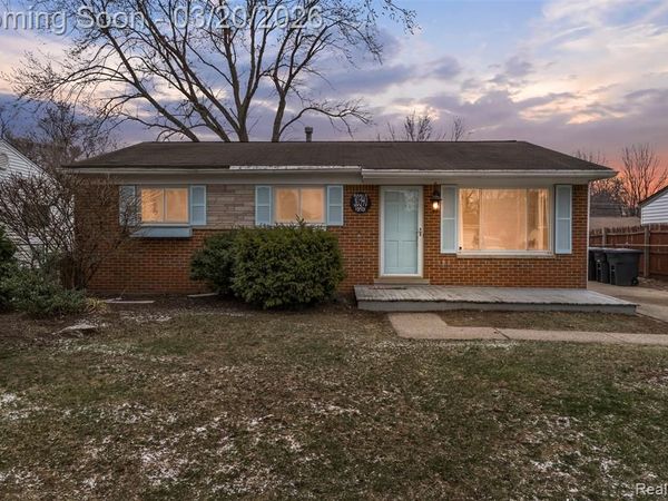 30340 Fairfax Street, Livonia, MI 48152