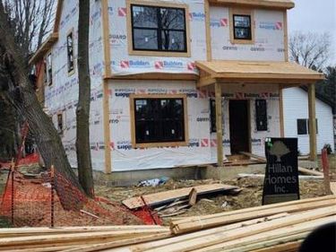 2700 VENDOME Avenue, Rochester Hills, MI 48309