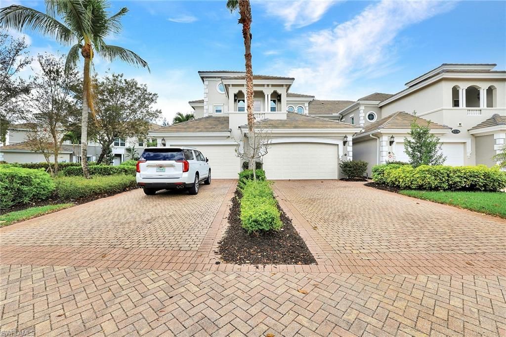 9234 Tesoro Ln, Unit 101, Naples, FL 34114 Photo