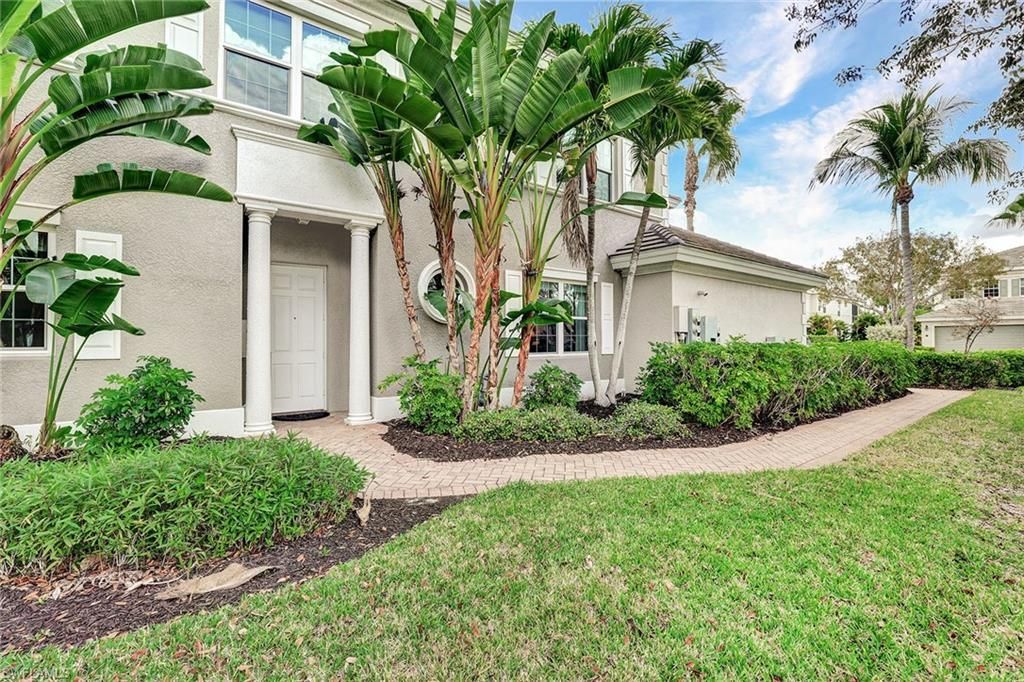 9234 Tesoro Ln, Unit 101, Naples, FL 34114 Photo
