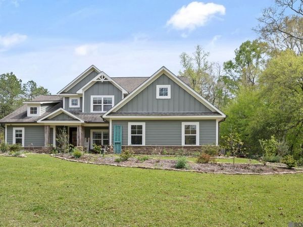 7596 Tunica Trace, St Francisville, LA 70775