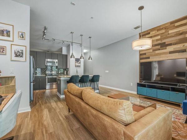 1900 Barton Springs RD, Unit 2006, Austin, TX 78704