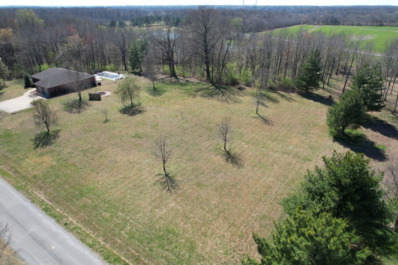 3071 Lakeview Drive, Metropolis, IL 62960 Main Photo