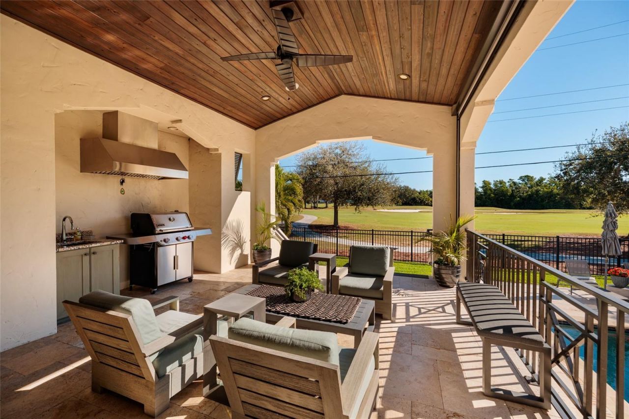 125 Almedo Way Way Ne, Saint Petersburg, FL 33704 Photo