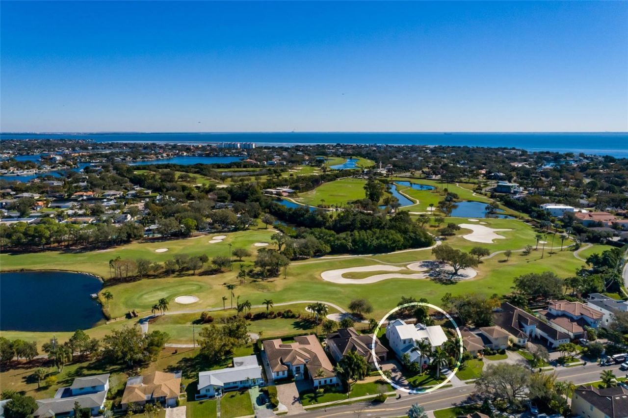 125 Almedo Way Way Ne, Saint Petersburg, FL 33704 Photo