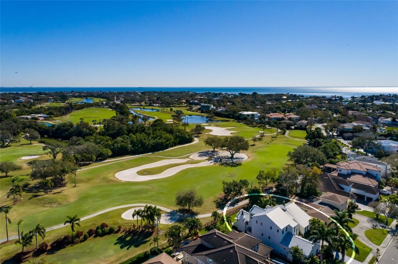 125 Almedo Way Way Ne, Saint Petersburg, FL 33704 Photo