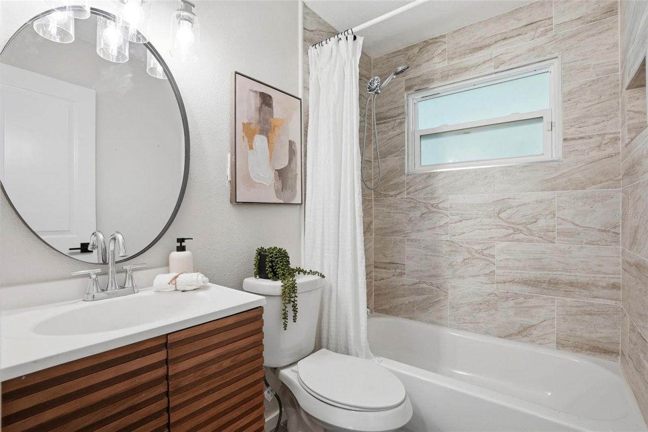 4234 Harrisburg Street Ne, Saint Petersburg, FL 33703 Photo