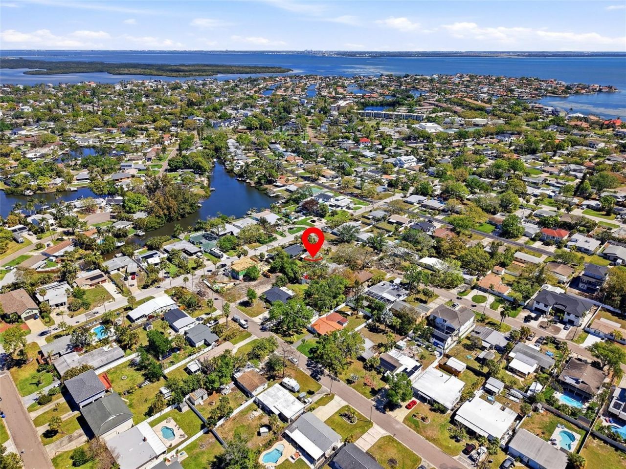 4234 Harrisburg Street Ne, Saint Petersburg, FL 33703 Photo