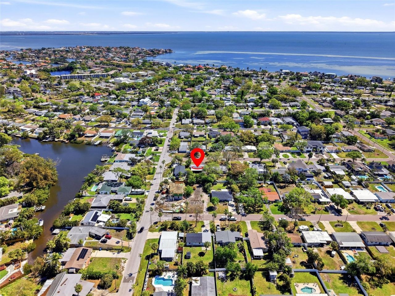 4234 Harrisburg Street Ne, Saint Petersburg, FL 33703 Photo