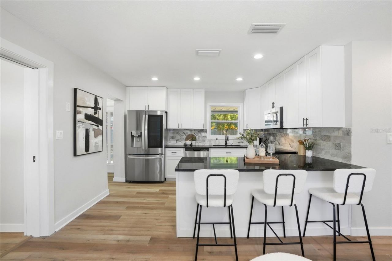 4234 Harrisburg Street Ne, Saint Petersburg, FL 33703 Photo