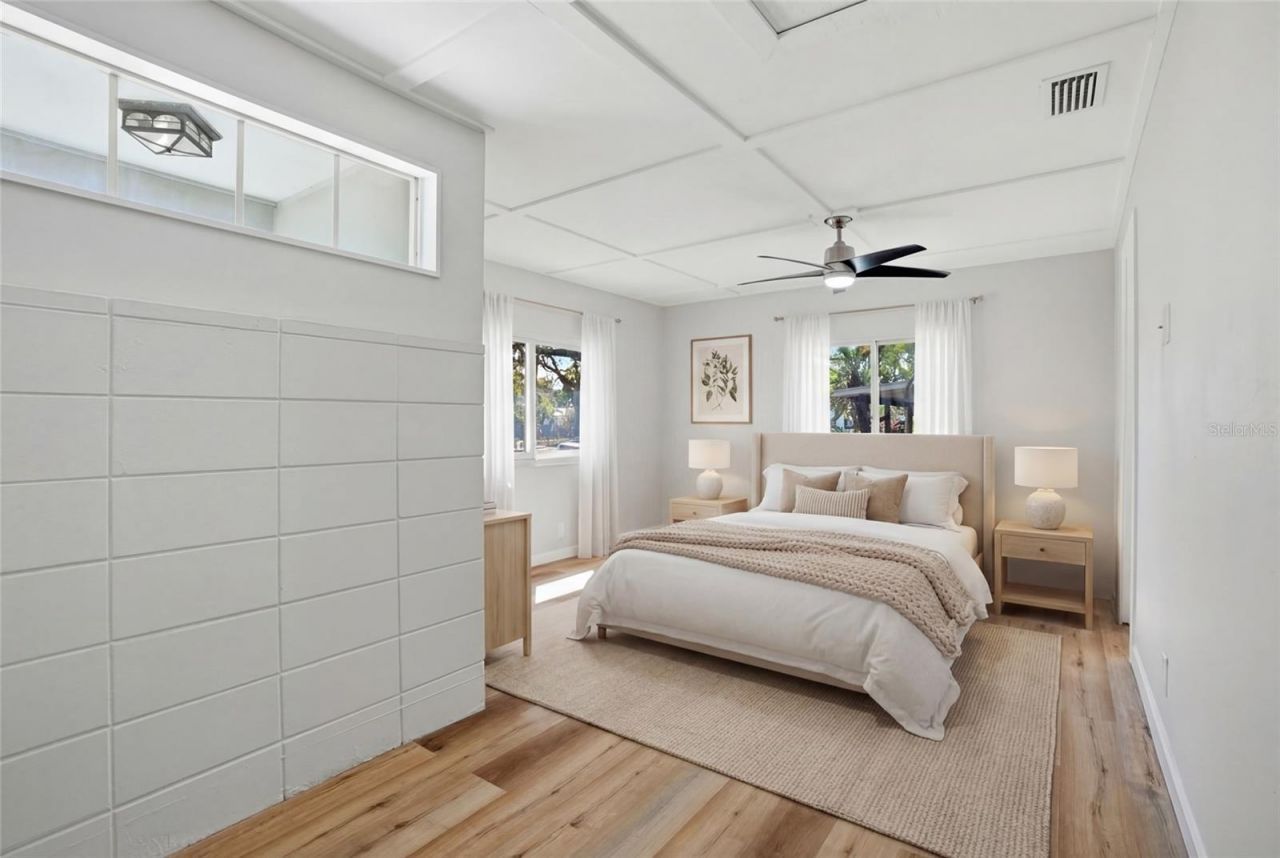 4234 Harrisburg Street Ne, Saint Petersburg, FL 33703 Photo