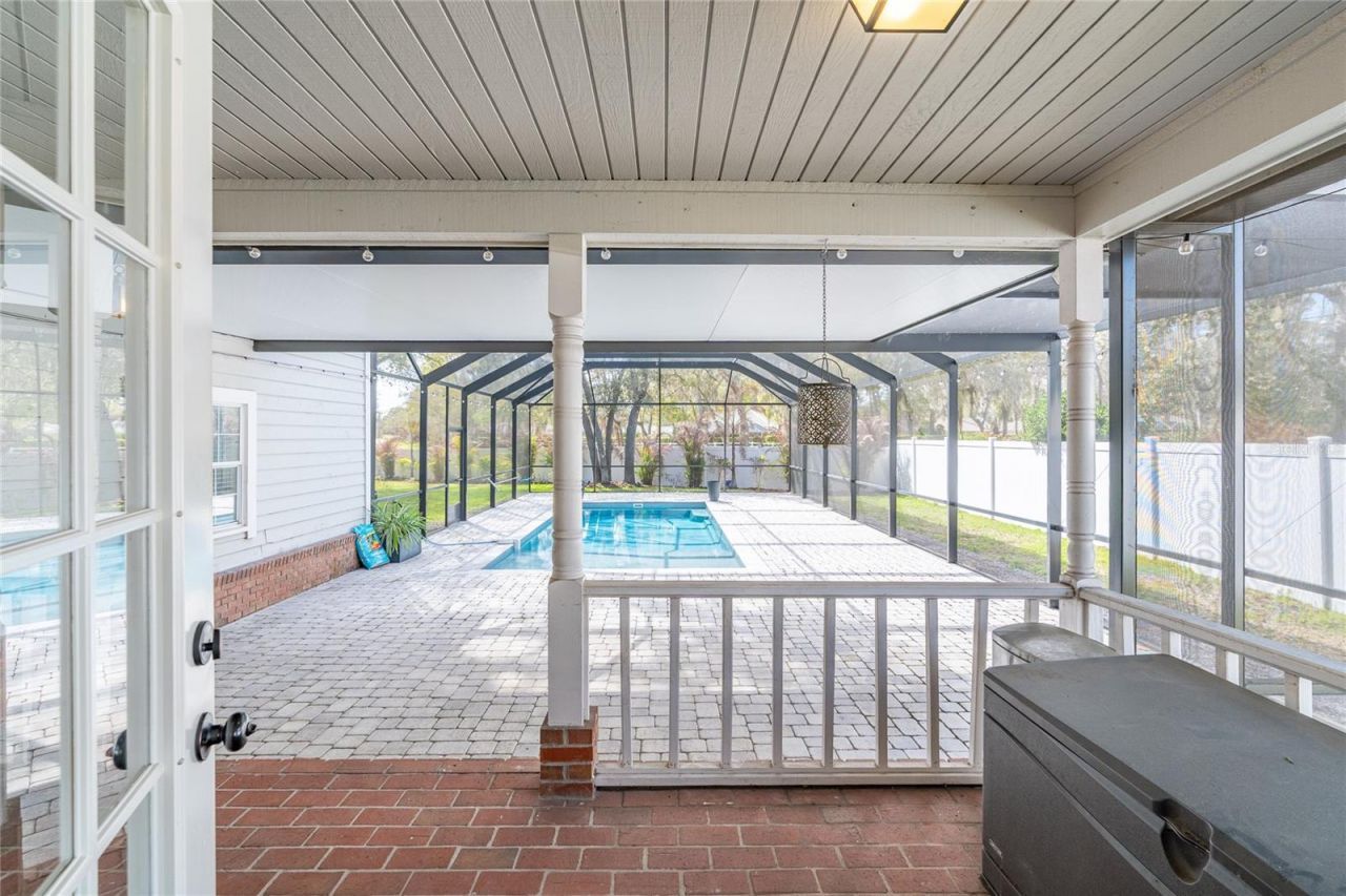 2802 Hammock Drive, Plant City, FL 33566 Photo