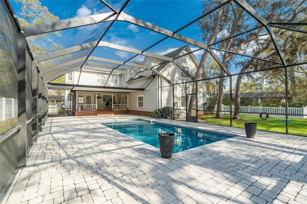 2802 Hammock Drive, Plant City, FL 33566 Photo
