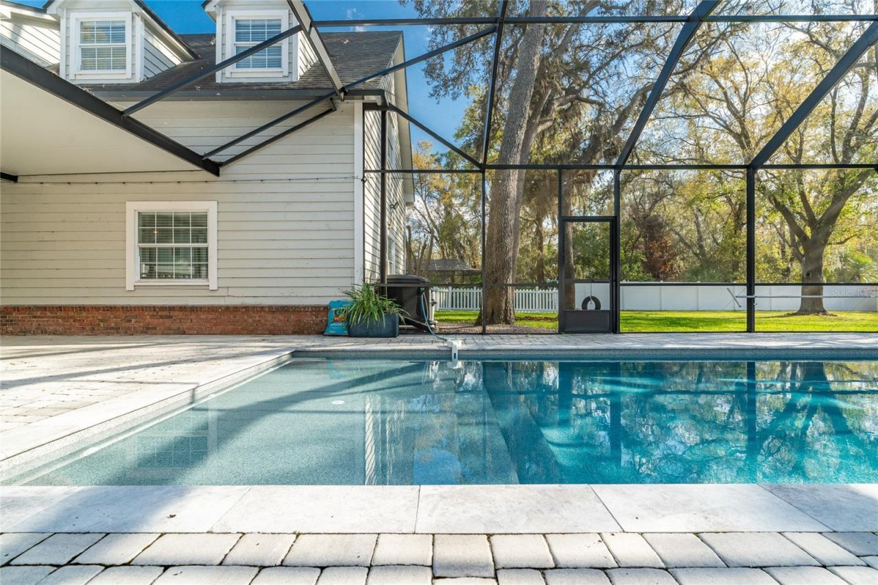2802 Hammock Drive, Plant City, FL 33566 Photo
