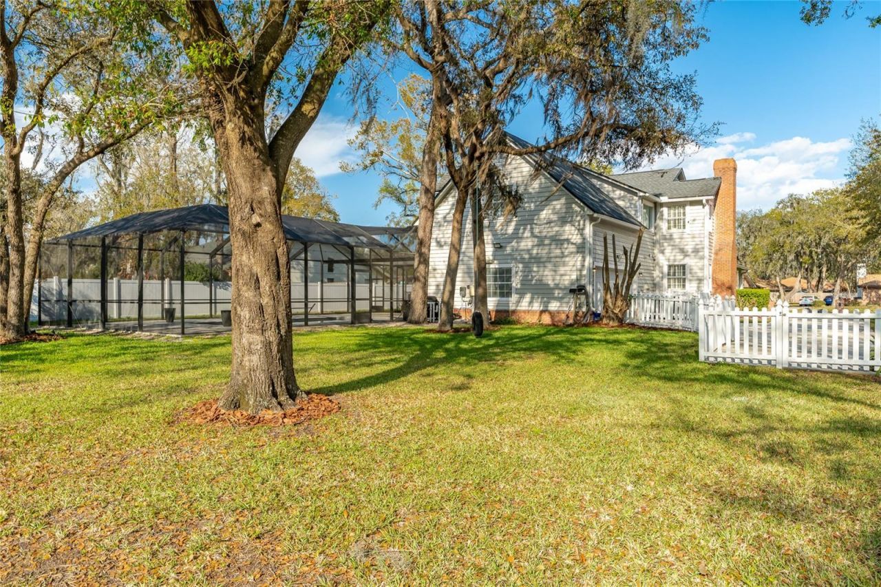2802 Hammock Drive, Plant City, FL 33566 Photo