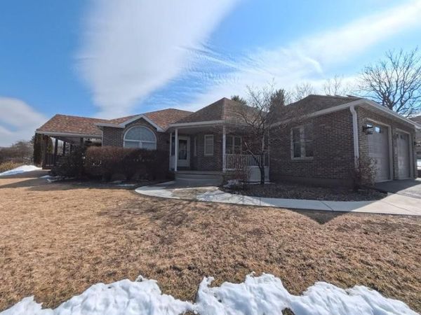 4 LINDEN COURT, ASHLAND, PA 17921