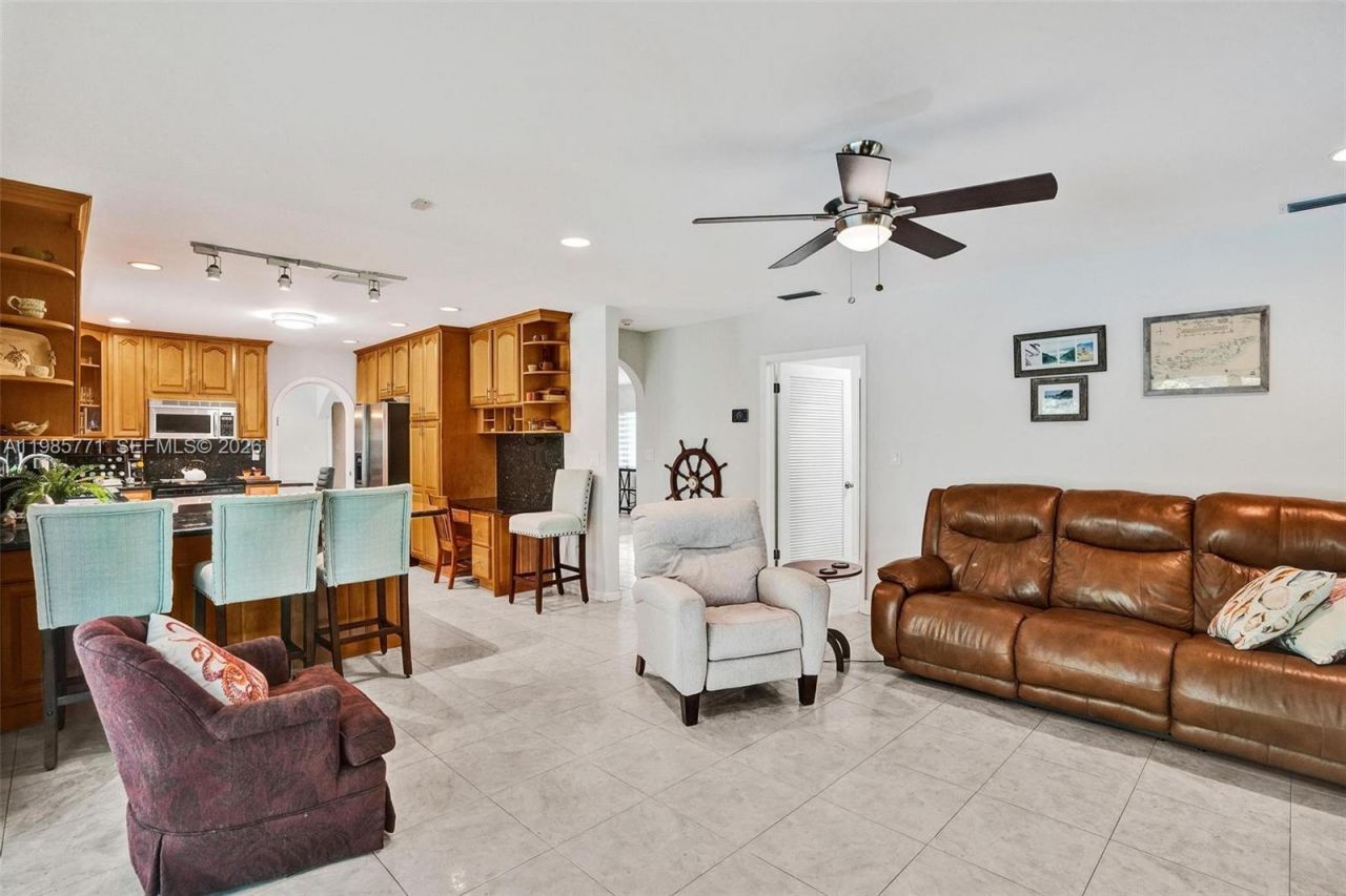 13110 SW 104th Ave , Miami, FL 33176 Photo